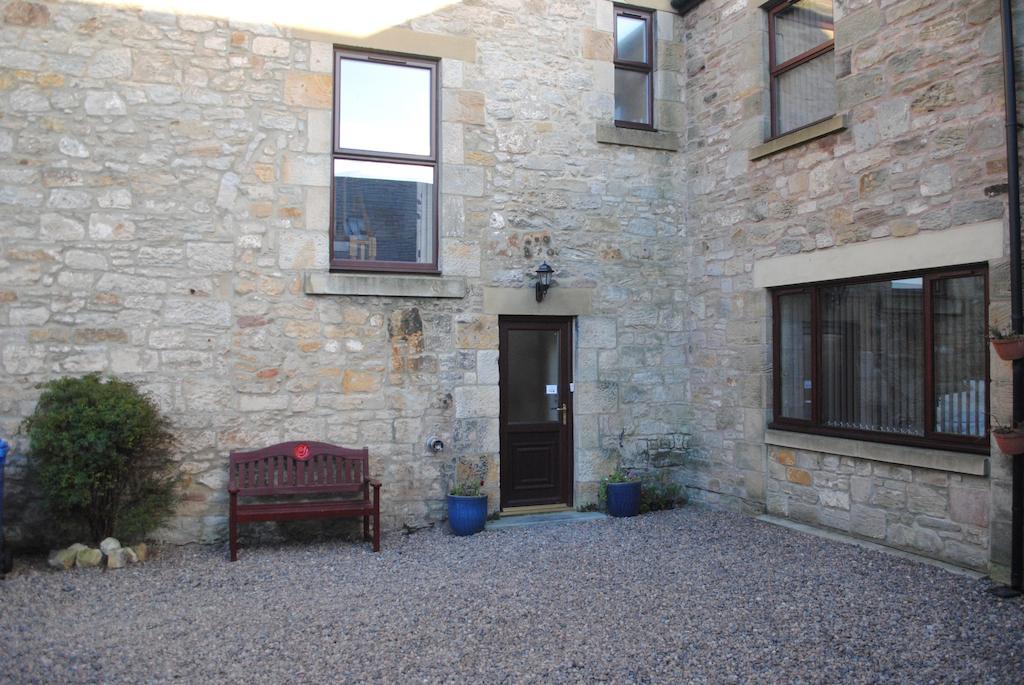 The Olde School House Bed and Breakfast Seahouses Esterno foto