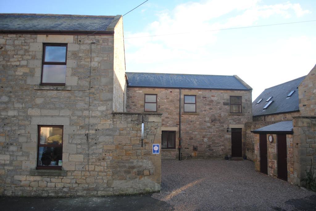 The Olde School House Bed and Breakfast Seahouses Esterno foto